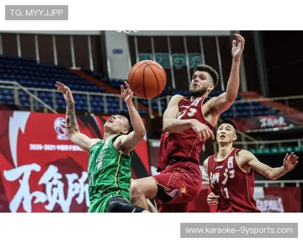 CBA常规赛激烈对决引爆全场球迷热情新赛季精彩持续升级